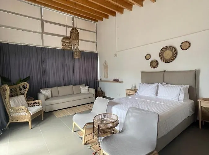 Astrolithos Down Town